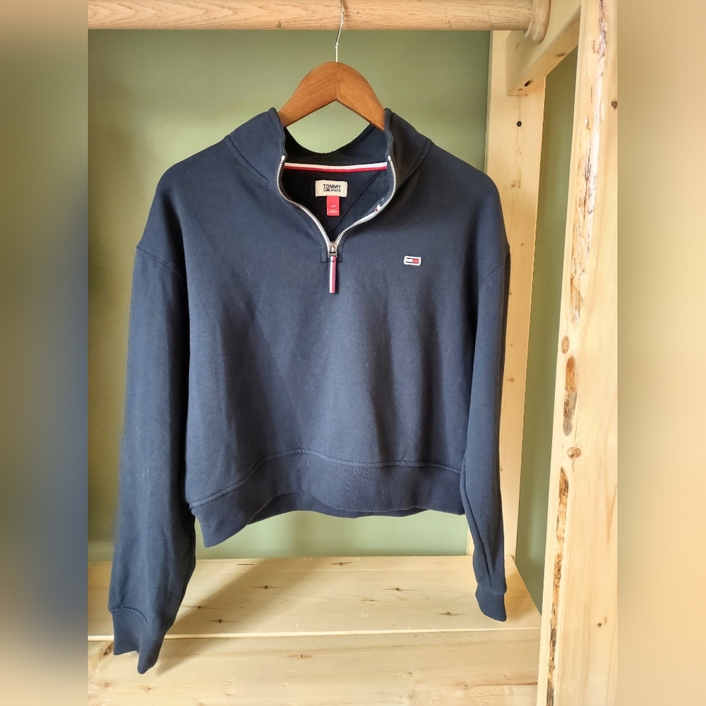 Tommy Hilfiger Women's Navy Blue Quarter-Zip Cropped Sweatshirt Size Large